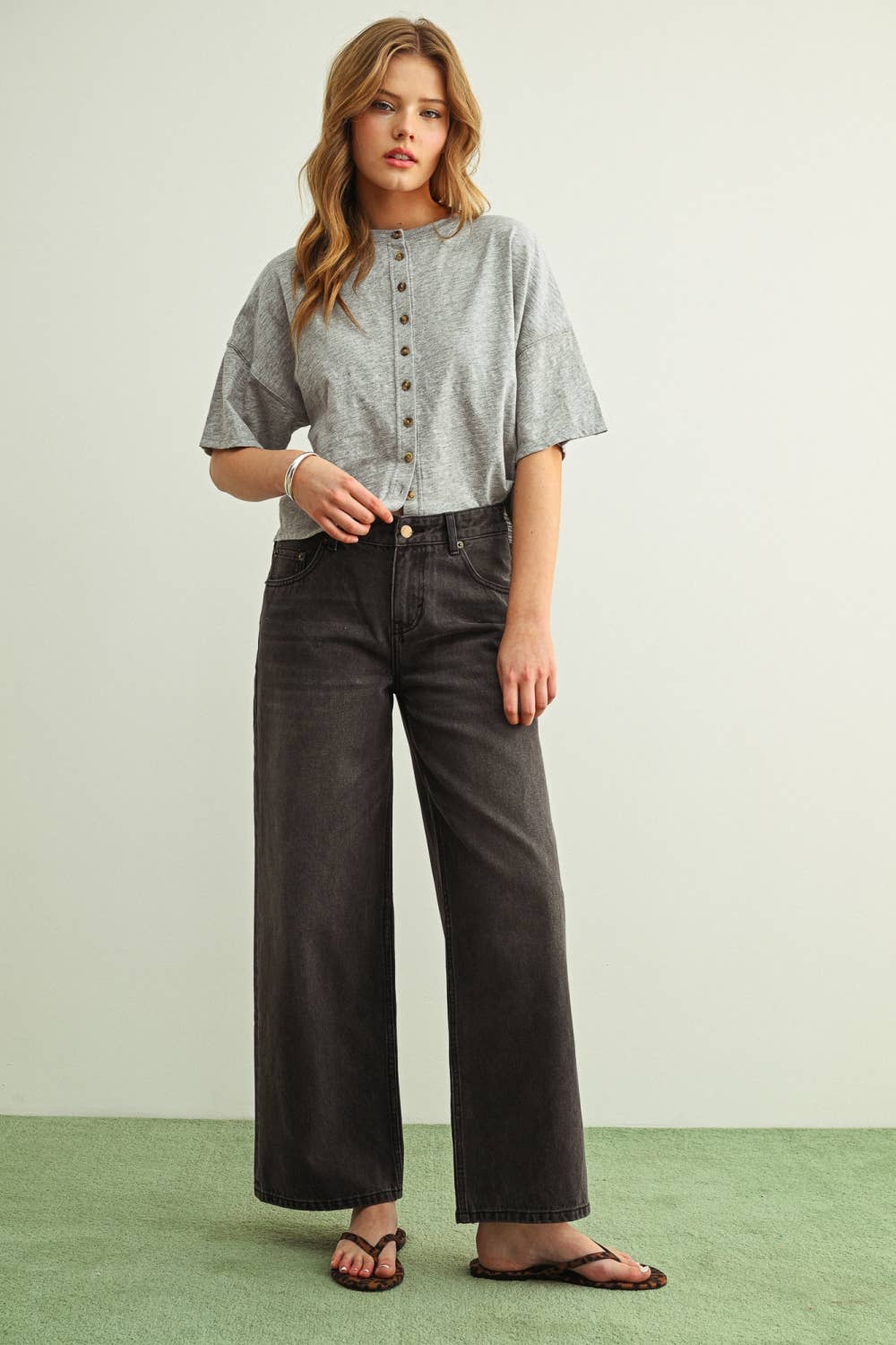 Relaxed Regular Wide Leg Jeans