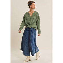 Load image into Gallery viewer, Oversized Sea Green Cotton Blouse