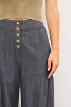 Load image into Gallery viewer, Tiered Wide Leg Pants