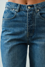 Load image into Gallery viewer, Semi Barrel Jeans