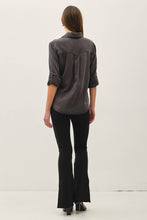 Load image into Gallery viewer, Tencel Rolled Cuff Button Up Blouse