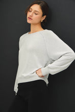 Load image into Gallery viewer, Super Soft Relaxed Fit Raglan Top