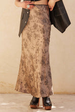 Load image into Gallery viewer, Floral Satin Maxi Skirt