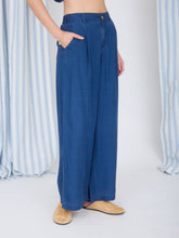 Load image into Gallery viewer, Dark Chambray Wide Leg Pants