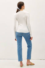 Load image into Gallery viewer, Ribbed Form Fitted Knit Sweater