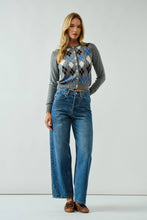 Load image into Gallery viewer, Semi Barrel Jeans