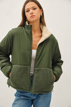 Load image into Gallery viewer, Reversible Sherpa Puffer Jacket