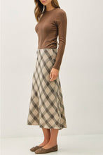Load image into Gallery viewer, Ruther Plaid Midi Skirt Be Cool
