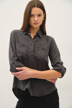 Load image into Gallery viewer, Tencel Rolled Cuff Button Up Blouse