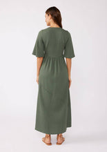 Load image into Gallery viewer, Empire Waist Maxi Dress