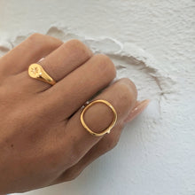 Load image into Gallery viewer, Eternity Ring Boem