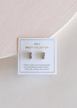 Load image into Gallery viewer, Druzy Bar Stud Earrings JaxKelly