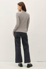 Load image into Gallery viewer, Basic Mock Neck Sweater 

