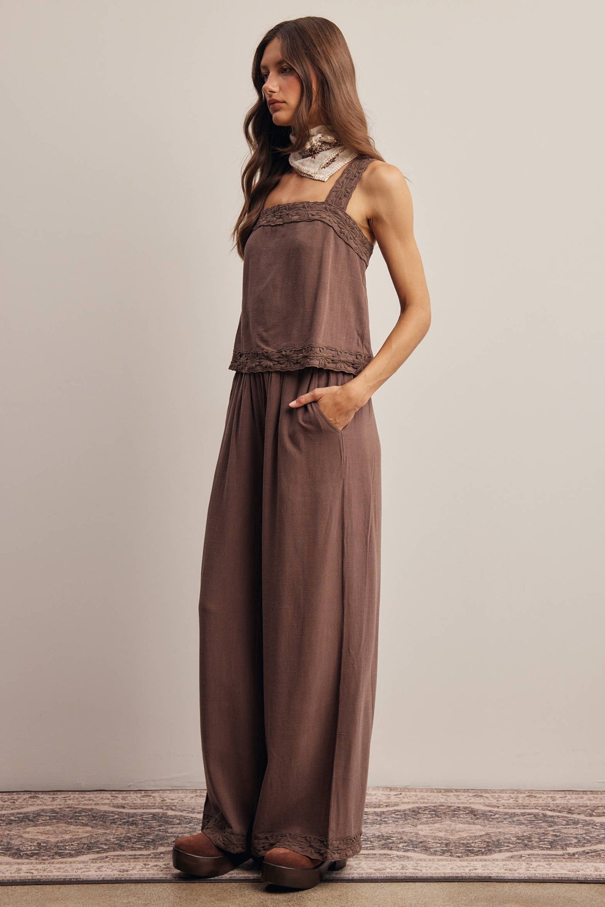Embroidered Linen Blend Chocolate Pants