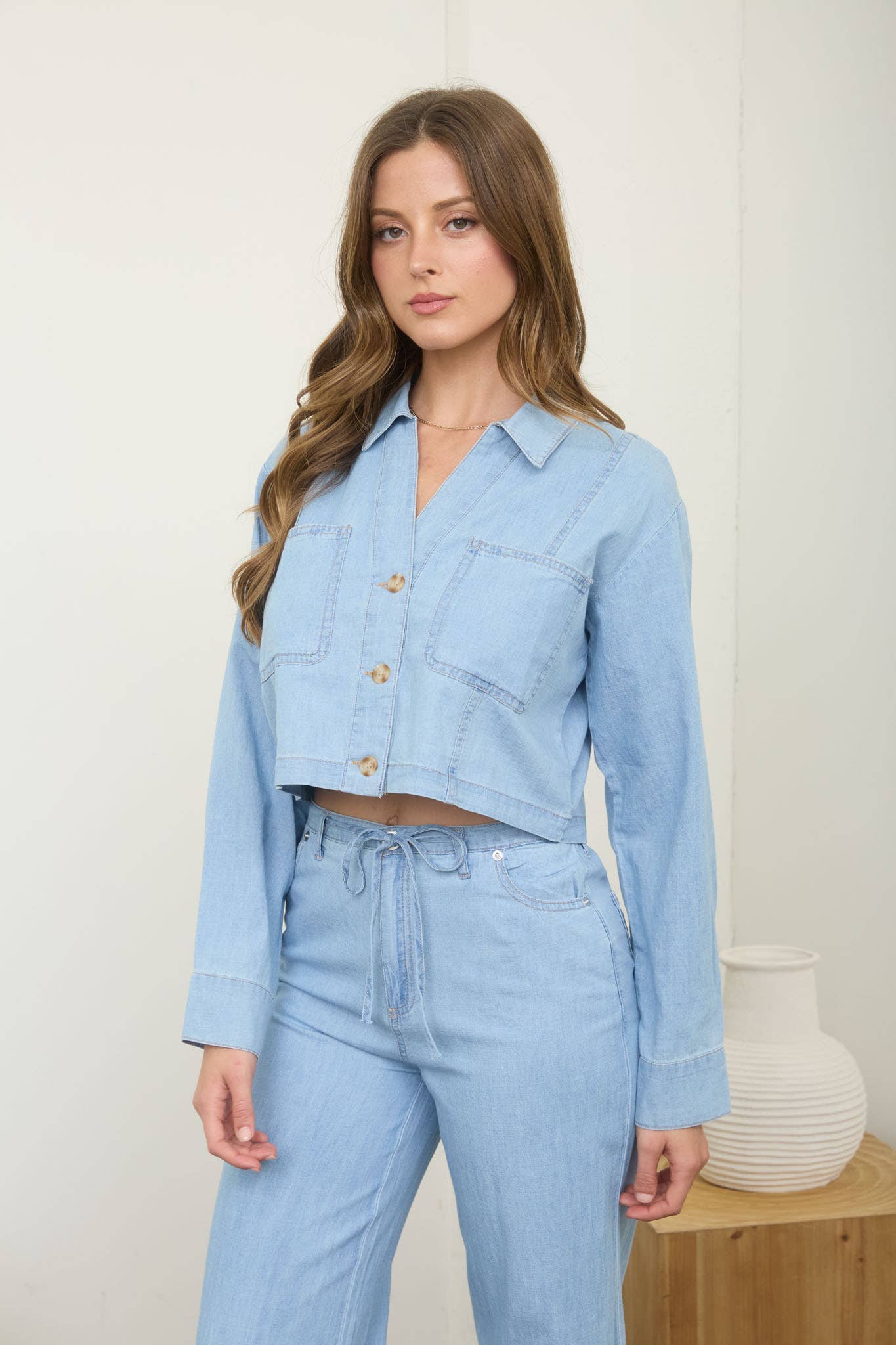 Crop Collared Denim Lightweight Jacket
