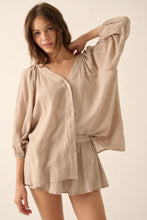 Load image into Gallery viewer, Textured 3/4 Sleeve Blouse Promesa
