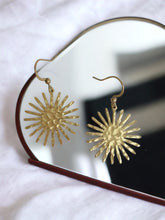 Load image into Gallery viewer, The Estella Earrings GeoMetricGem
