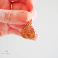 Load image into Gallery viewer, Oak Dew Drop Earrings
