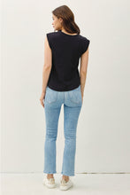 Load image into Gallery viewer, Basic Scoop Neck Top

