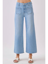 Load image into Gallery viewer, Front Patch Pocket Wide Leg 
