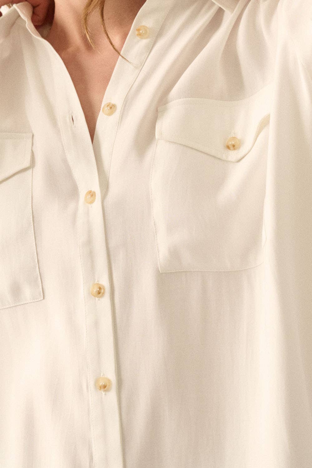 Solid Woven Loose-Fit Button-Up Pocket Shirt 