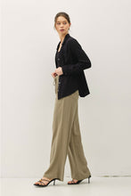 Load image into Gallery viewer, Black Classic Cut Button Up Be Cool
