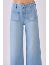 Load image into Gallery viewer, Front Patch Pocket Wide Leg 
