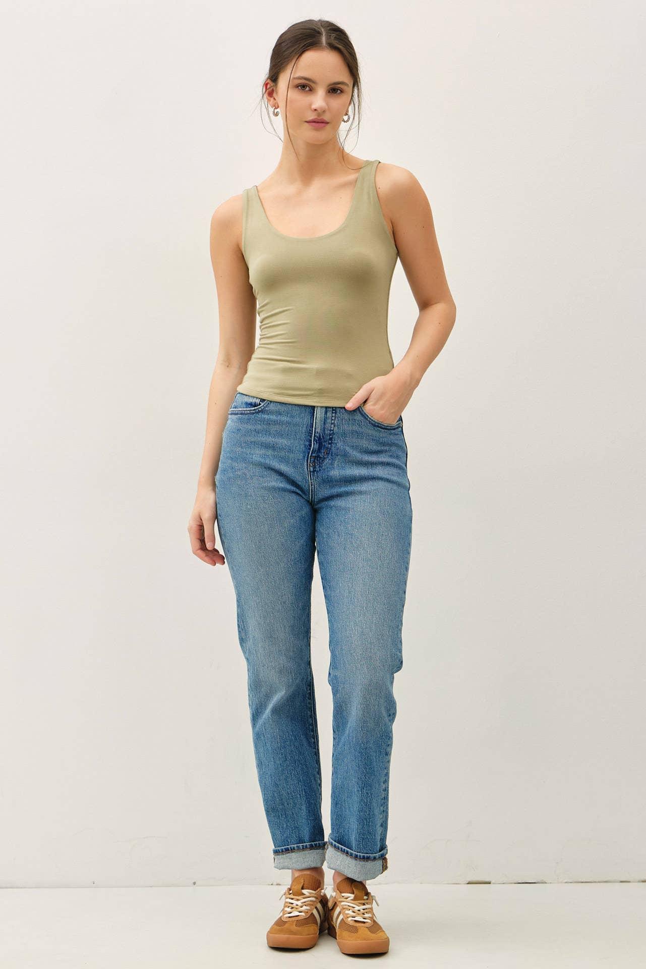 Tomato Basic V Neck Tank 