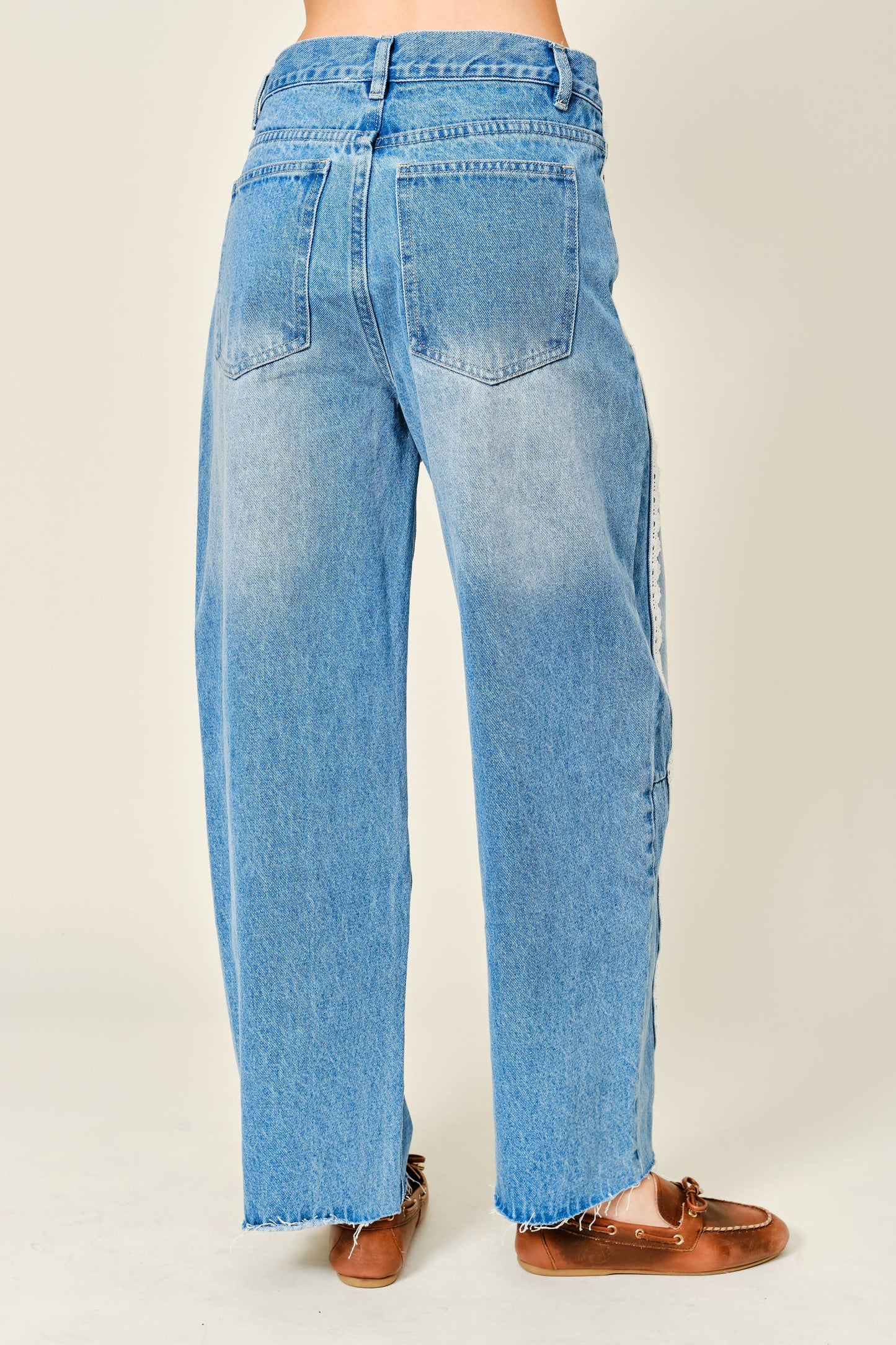 Barrel Denim Jeans with Lace Detail