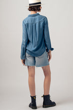 Load image into Gallery viewer, Tencel Chambray Shirt
