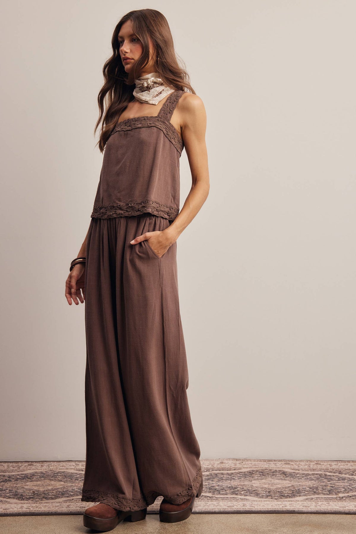 Embroidered Linen Blend Chocolate Pants