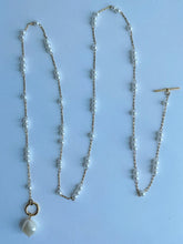 Load image into Gallery viewer, Esti Peal Necklace GeoMetricGem
