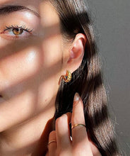 Load image into Gallery viewer, Hadley Hoop Earrings Boem
