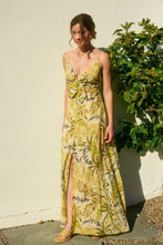 Load image into Gallery viewer, Tropical Print Maxi Dress
