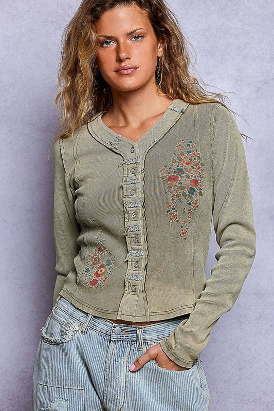 Vintage-Inspired Wash Button-Front Placket Ribbed Knit Top