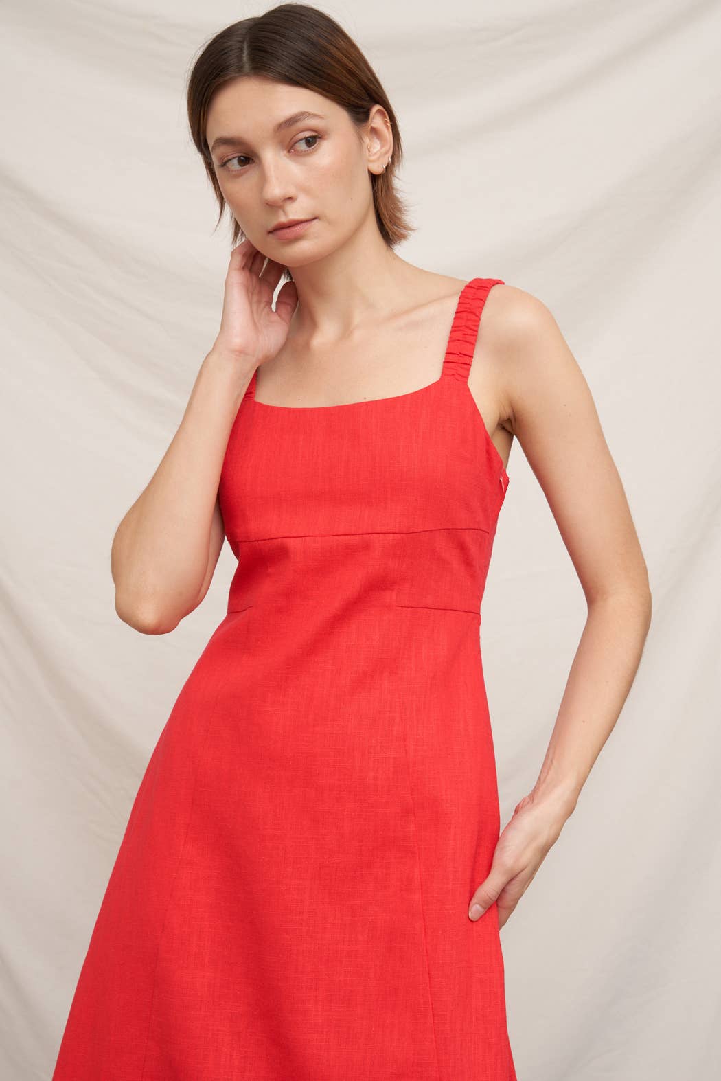 Sleeveless Open-Back Midi Dress