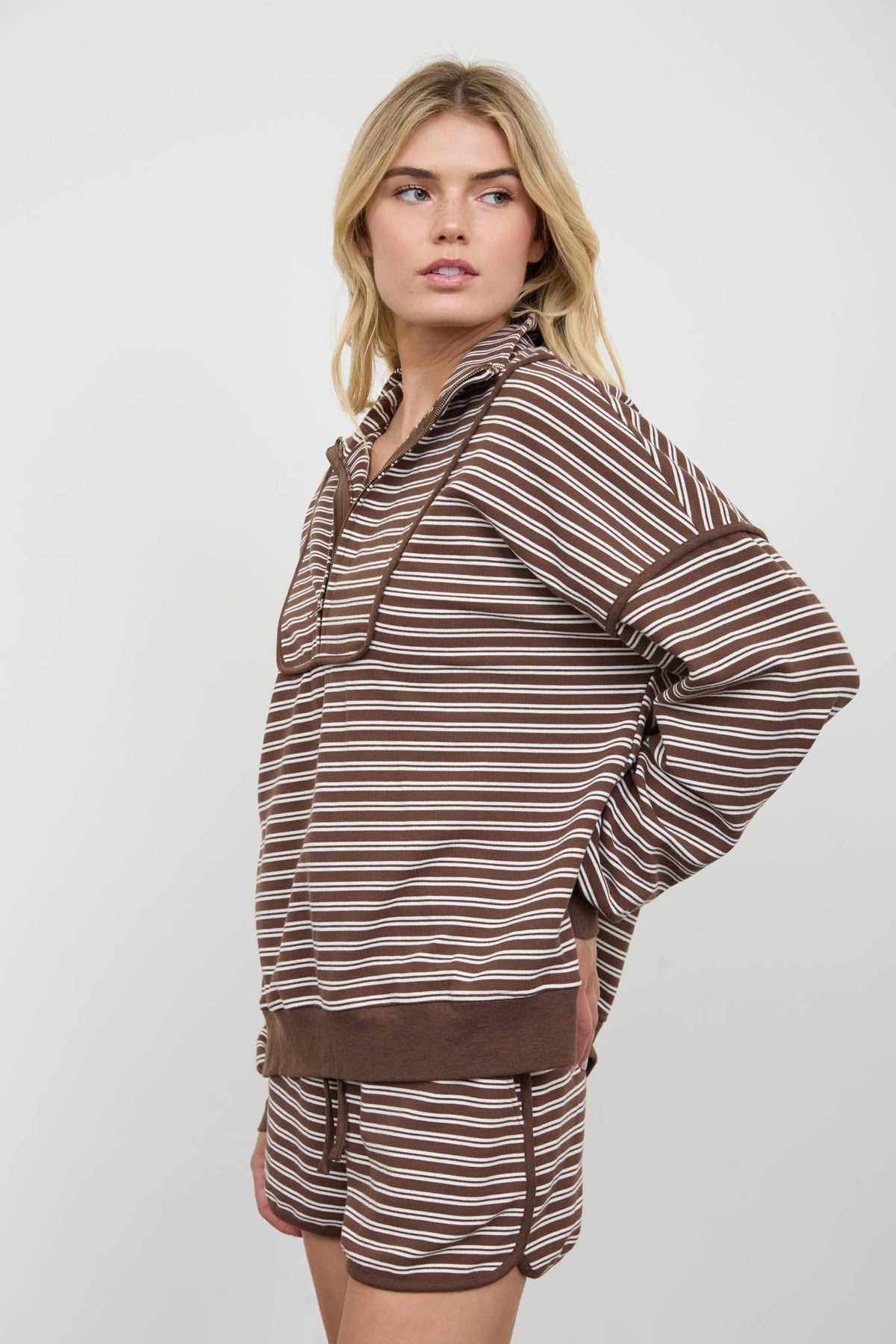Stripe Contrast Trim Long Sleeve Knit Top