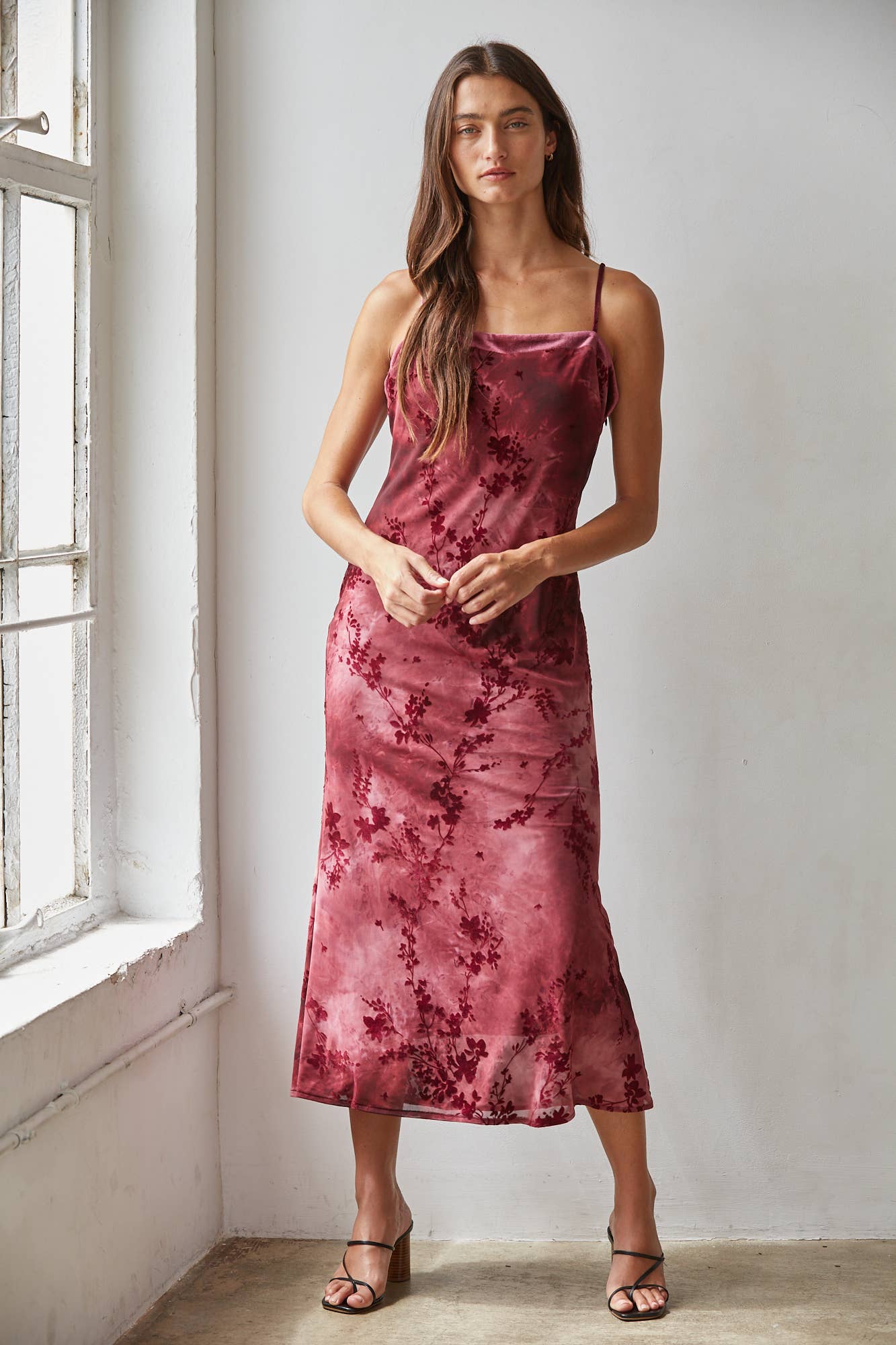 Woven Floral Print Square Neck Sleeveless Midi