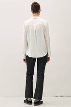 Load image into Gallery viewer, Classic White Button Up Blouse
