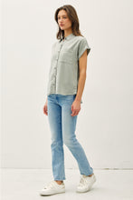 Load image into Gallery viewer, Tencel Button Down Shirt
