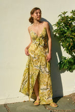 Load image into Gallery viewer, Tropical Print Maxi Dress
