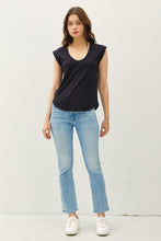 Load image into Gallery viewer, Basic Scoop Neck Top
