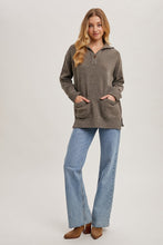 Load image into Gallery viewer, Cozy Pullover BluIvy
