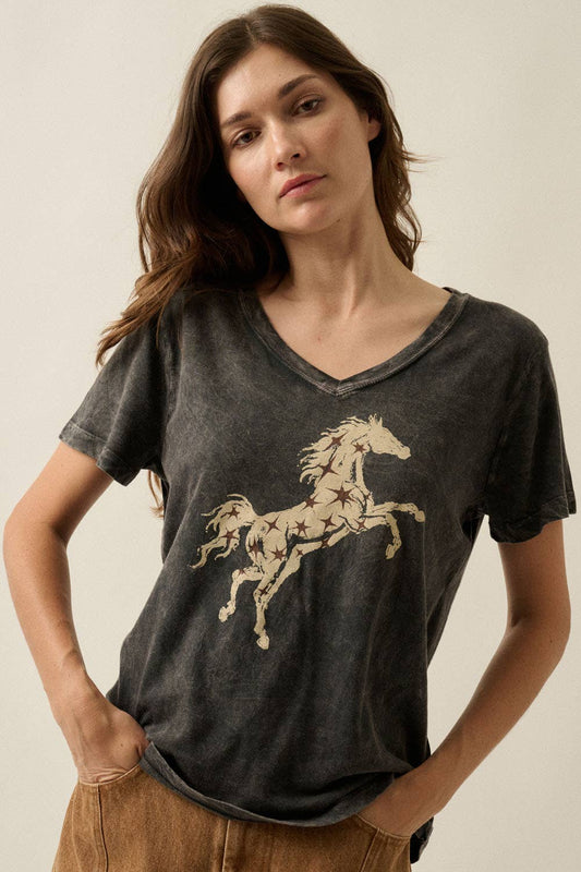 Star Horse Vintage-Wash V-Neck Graphic Tee