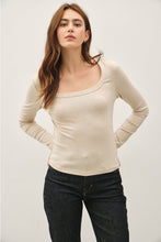 Load image into Gallery viewer, Oatmeal Basic Long Sleeve
