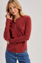 Load image into Gallery viewer, Wine Henley Snap Button Long Sleeve
