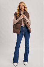 Load image into Gallery viewer, FUNNEL NECK COLLAR QUILTED PUFFER VEST
