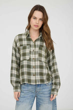 Load image into Gallery viewer, Plaid Boxy Long Sleeve Shirt
