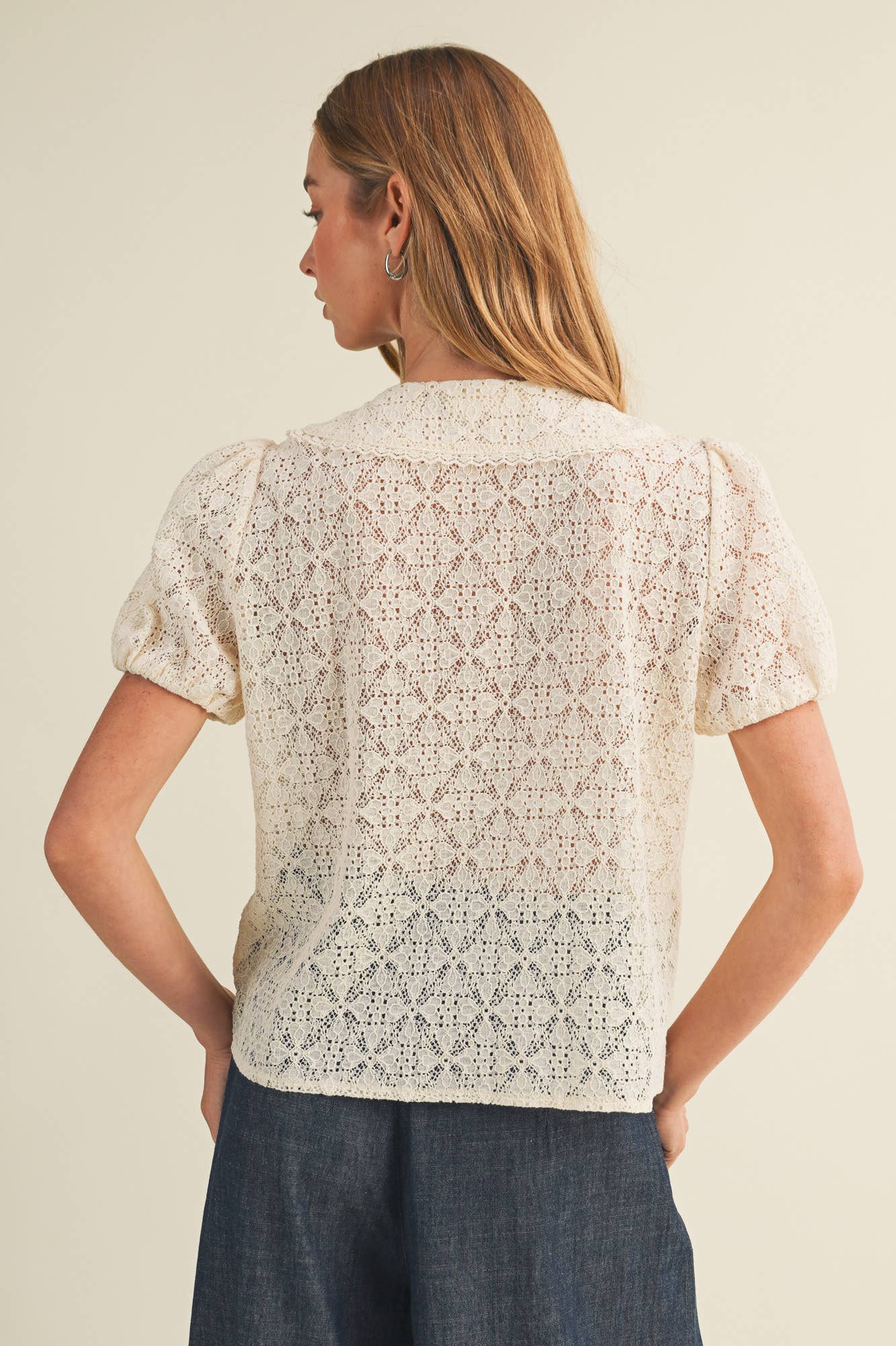 Peter Pan Collar Diamond Knit Blouse