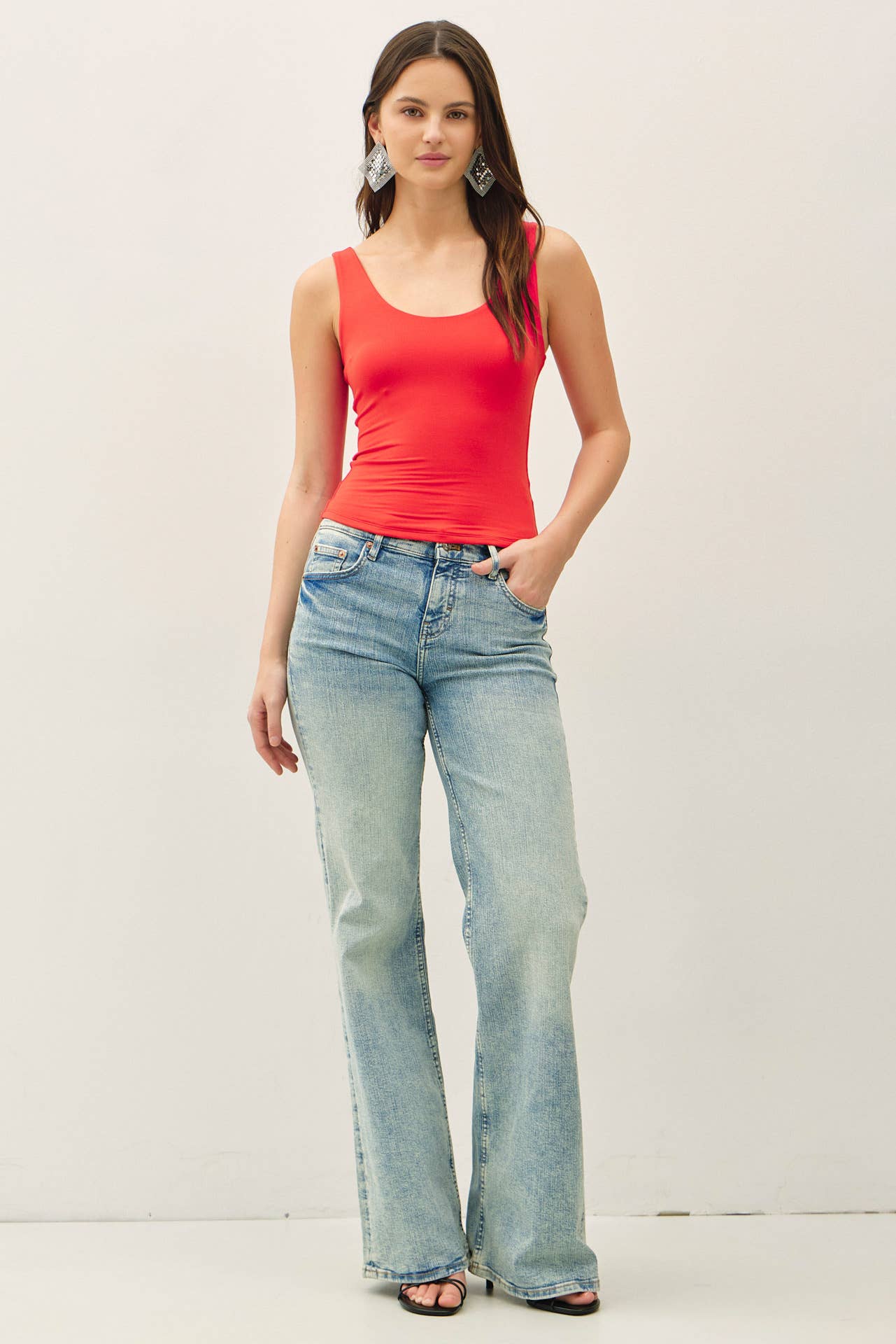 Tomato Basic V Neck Tank 